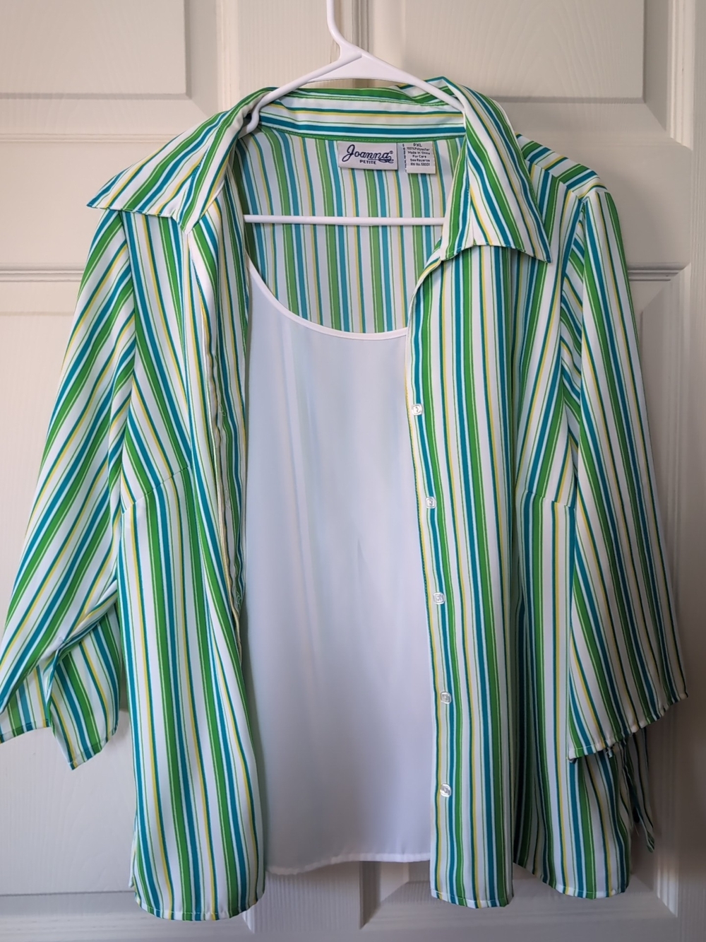 Anna Vertical Stripe Button-Front Shirt in Green, Blue & White